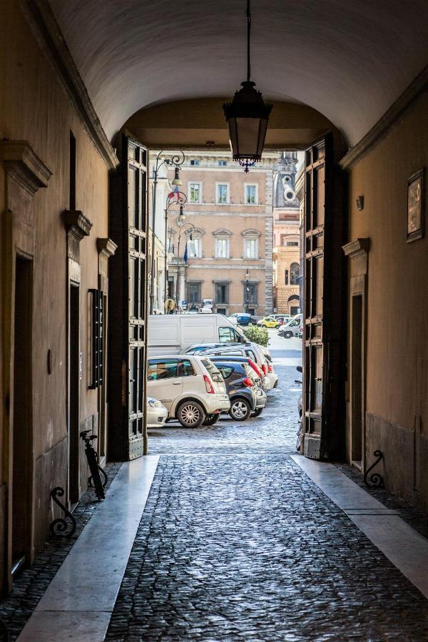 Balestra Palace Apartment Roma Exterior foto